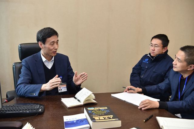 一战成名的歼10C总师王海峰3年前就登上了《科学中国人》封面(图3)