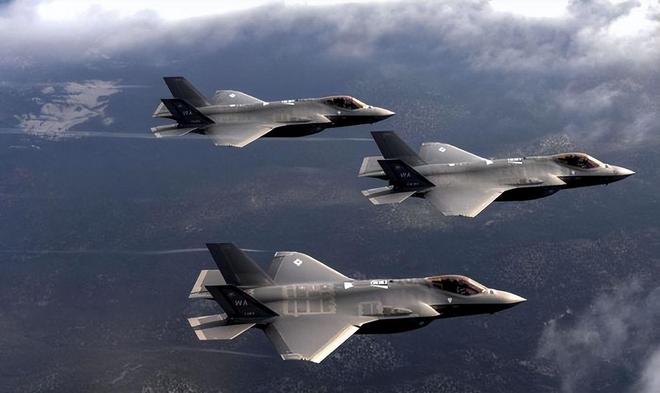 2亿美元报废!美国F-35A坠机原因查明:竟是液压油里掺了大量的水(图16)